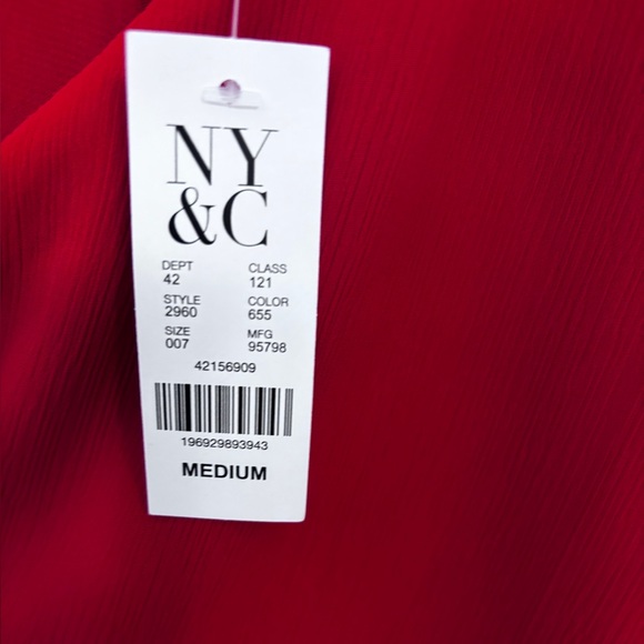 NWT New York & Company Vibrant Red One-Shoulder Blouse Size: Medium - Picture 5 of 5